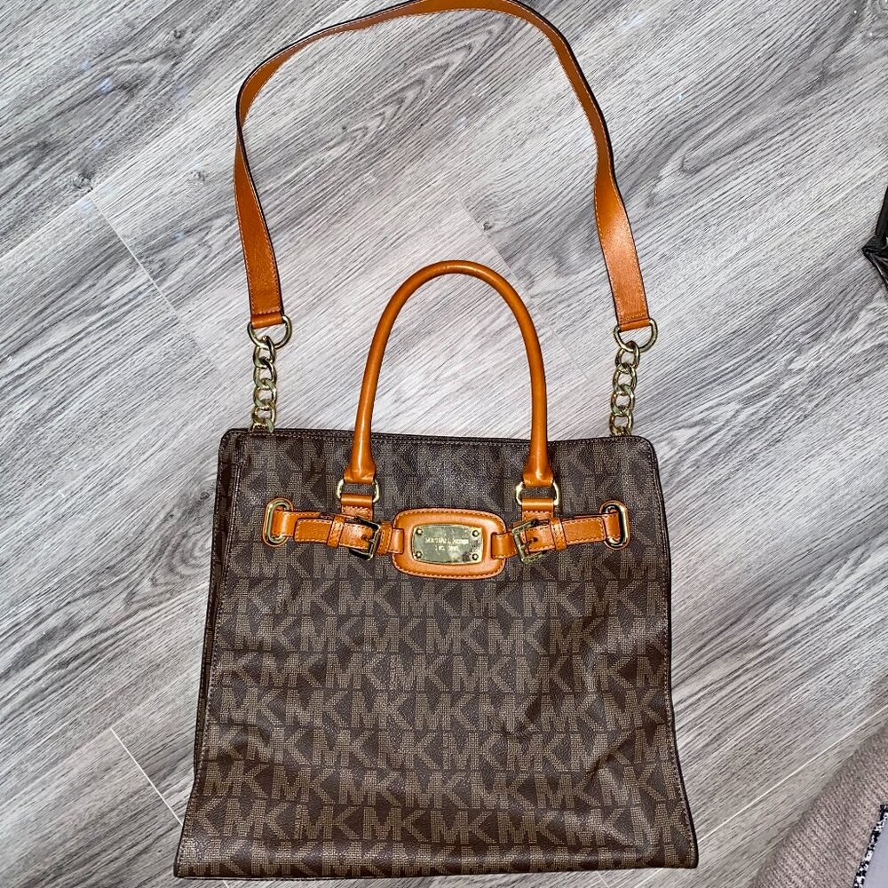 Michael Kors Shoulder Bag with Dust Bag